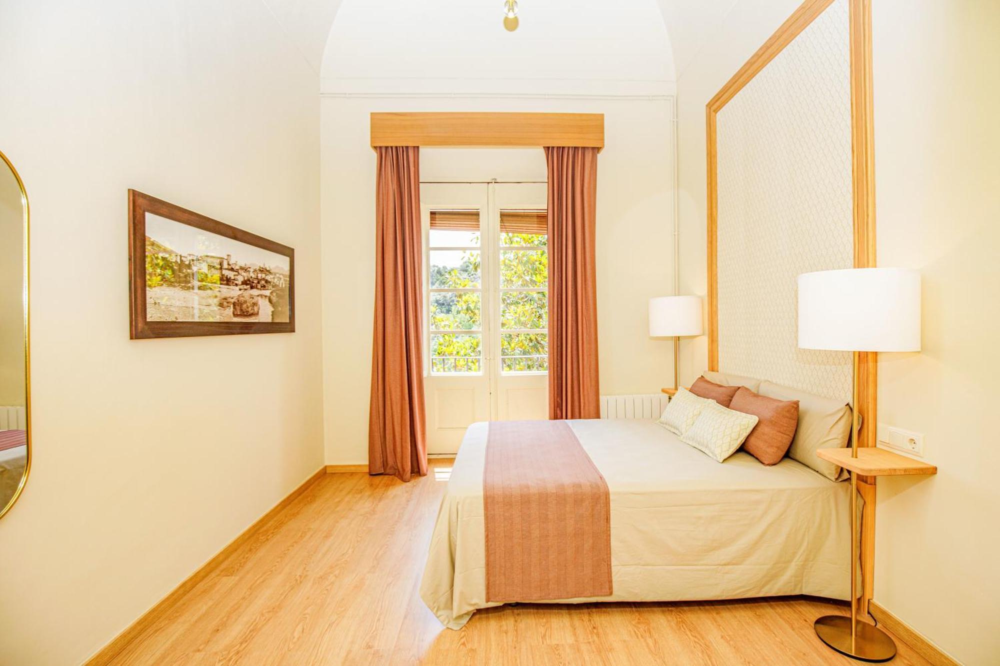 Abadia Mirador The Best Panoramic Views Besalu Exterior photo